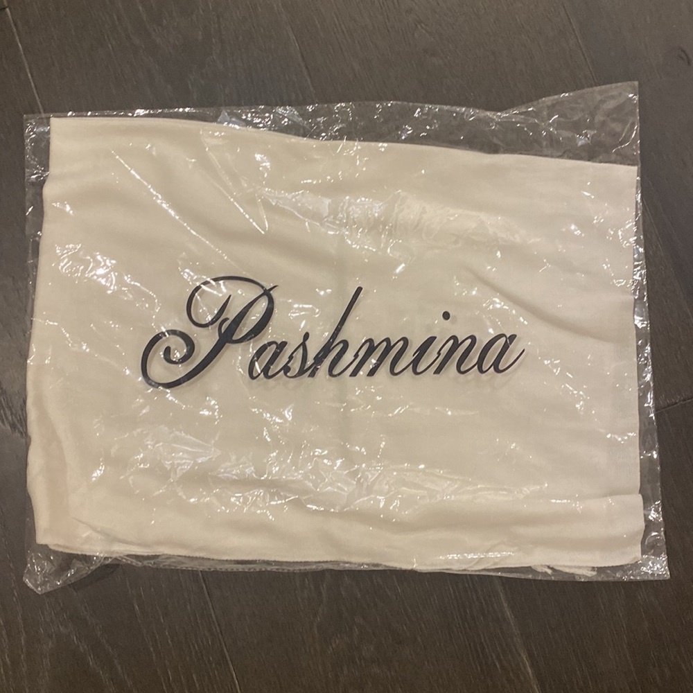 Pashmina scarves